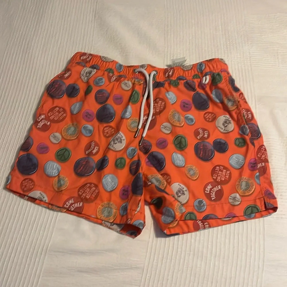 Abercrombie pool short - Picture 1 of 3